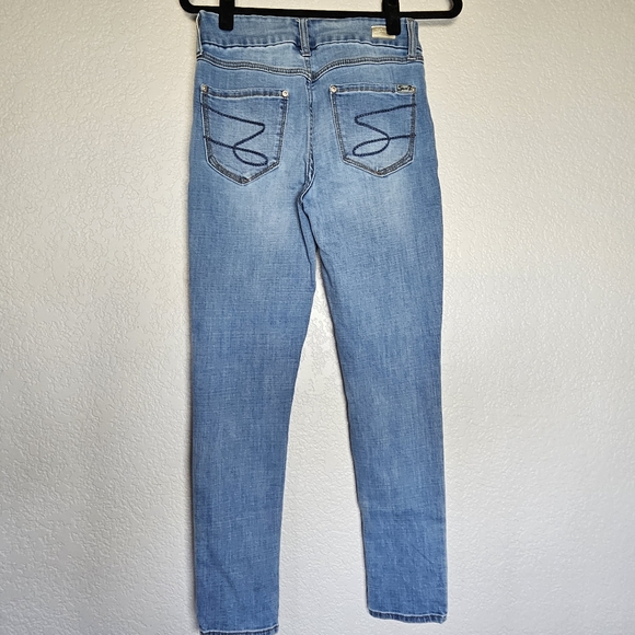 Womens Seven7 size 4 Tummyless Ripped Skinny Jeans - Picture 5 of 14